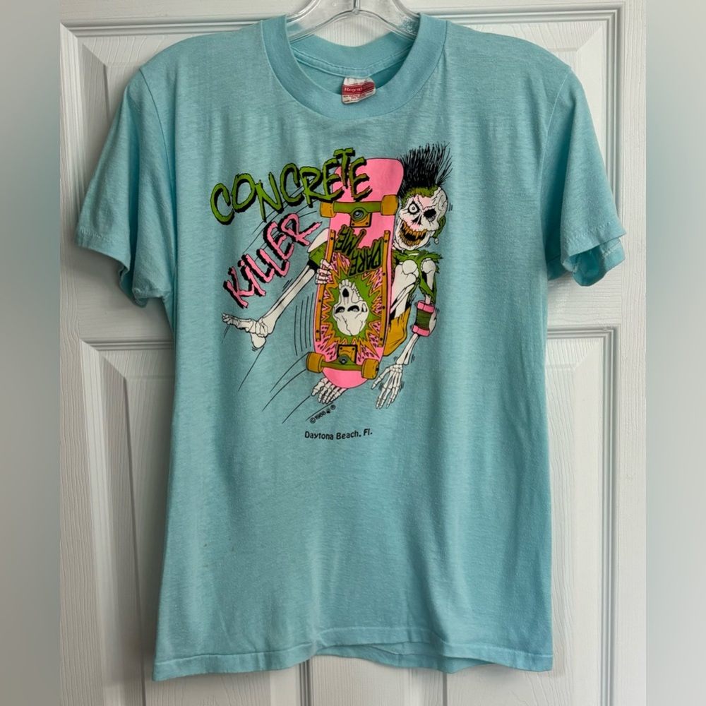 Vintage 1988 Concrete Killer “Dare Me” Daytona Beach FL. T-Shirt Size Large